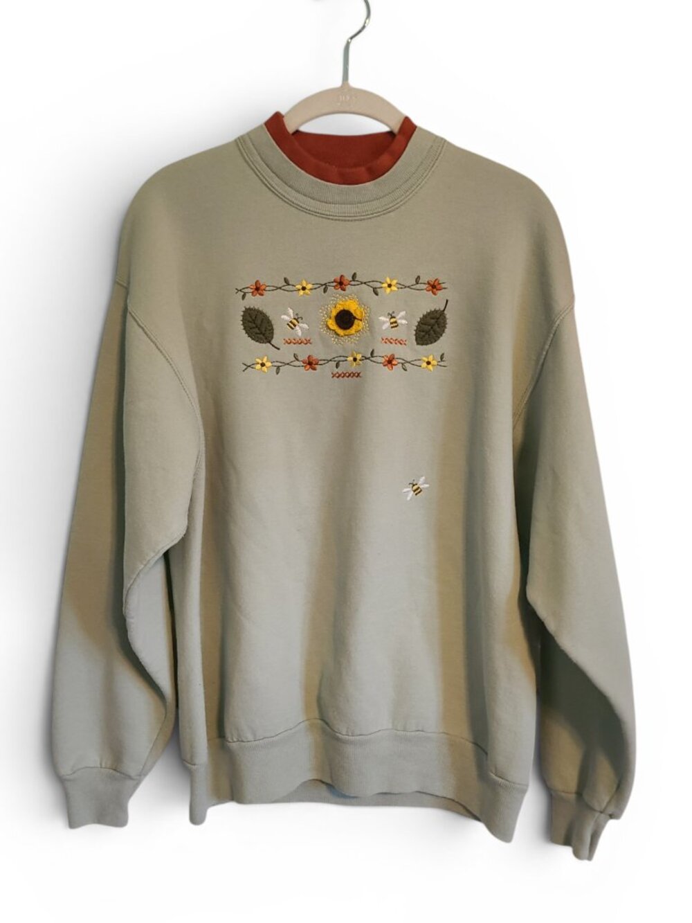 VIntage 90s Cottagecore Grandma Pullover Crew Neck Sweatshirt Sunflower Bees